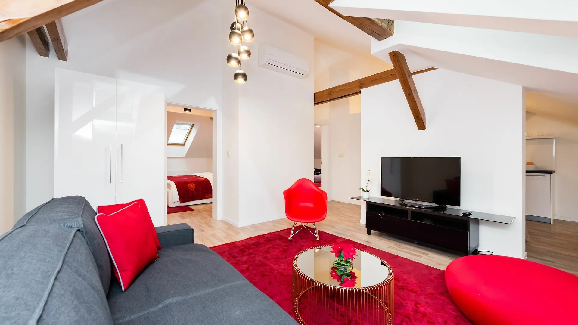 Opletalova Apartments Πράγα