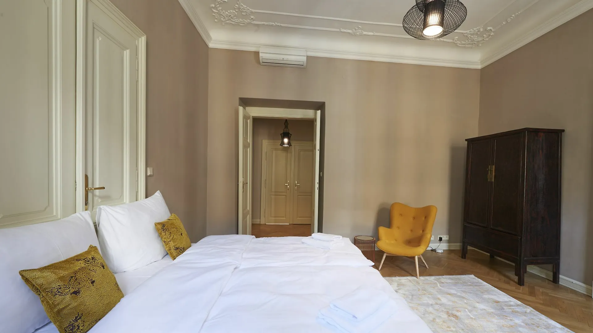 Opletalova Apartments Πράγα