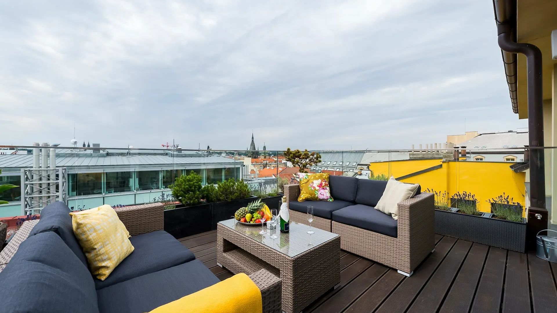 Opletalova Apartments Πράγα