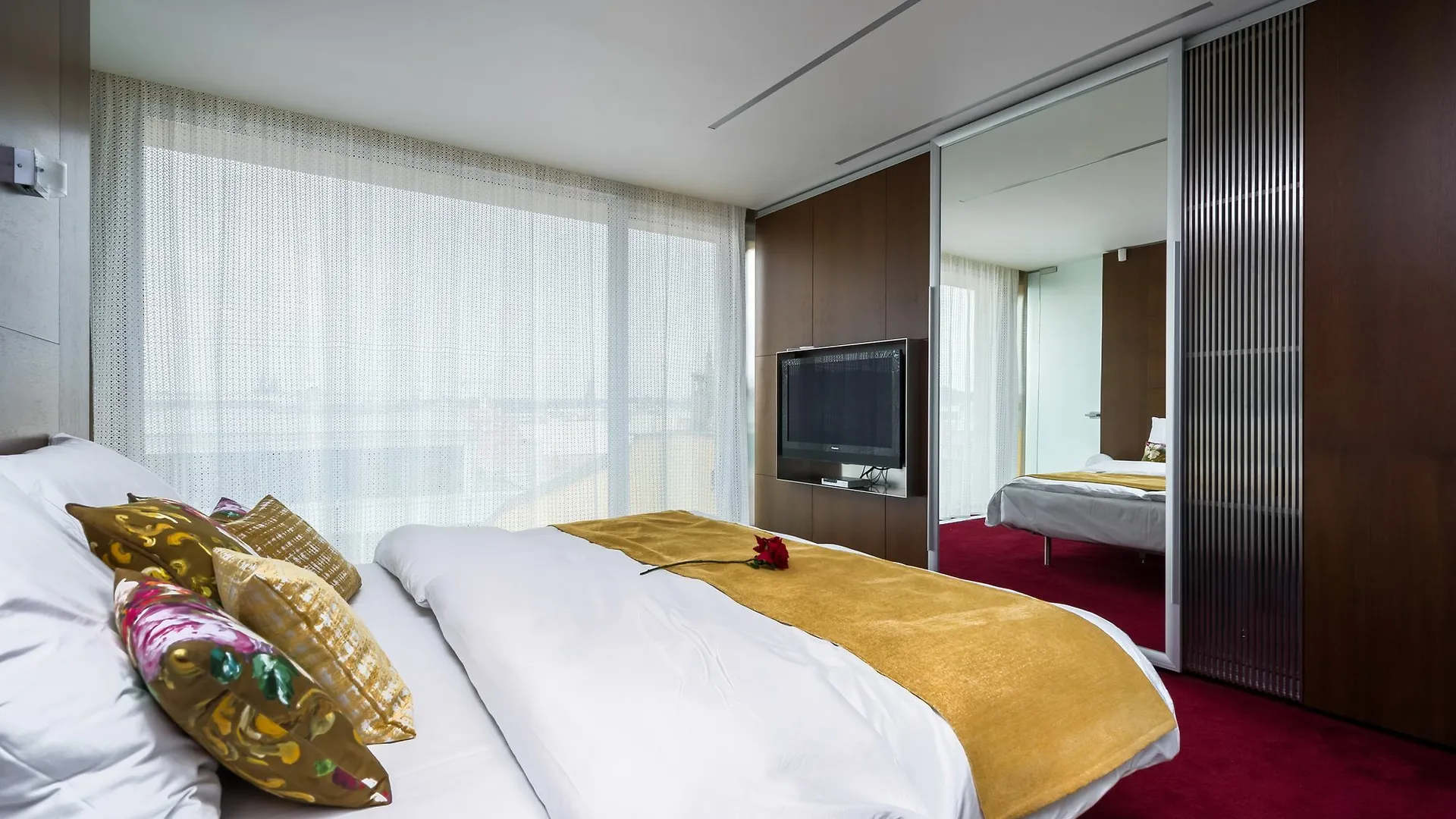 Opletalova Apartments Prague