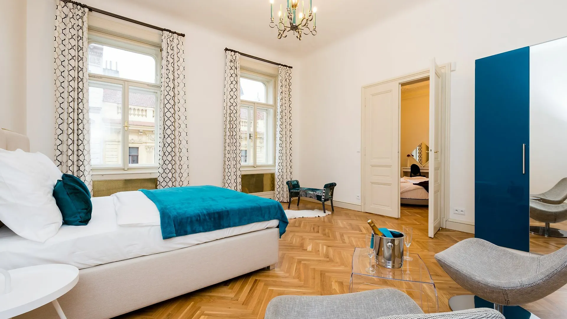 Opletalova Apartments Prague