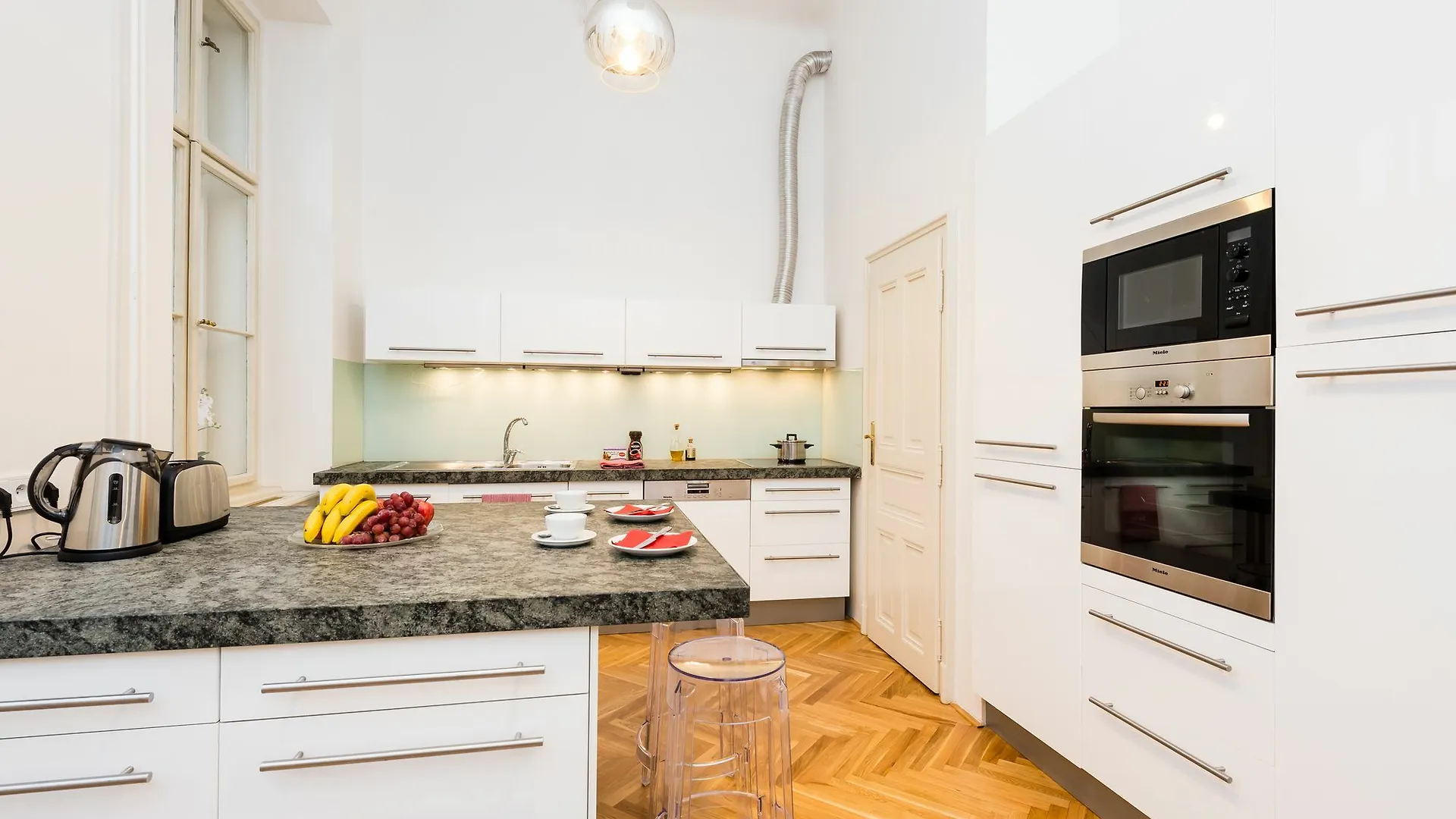 Opletalova Apartments Prague