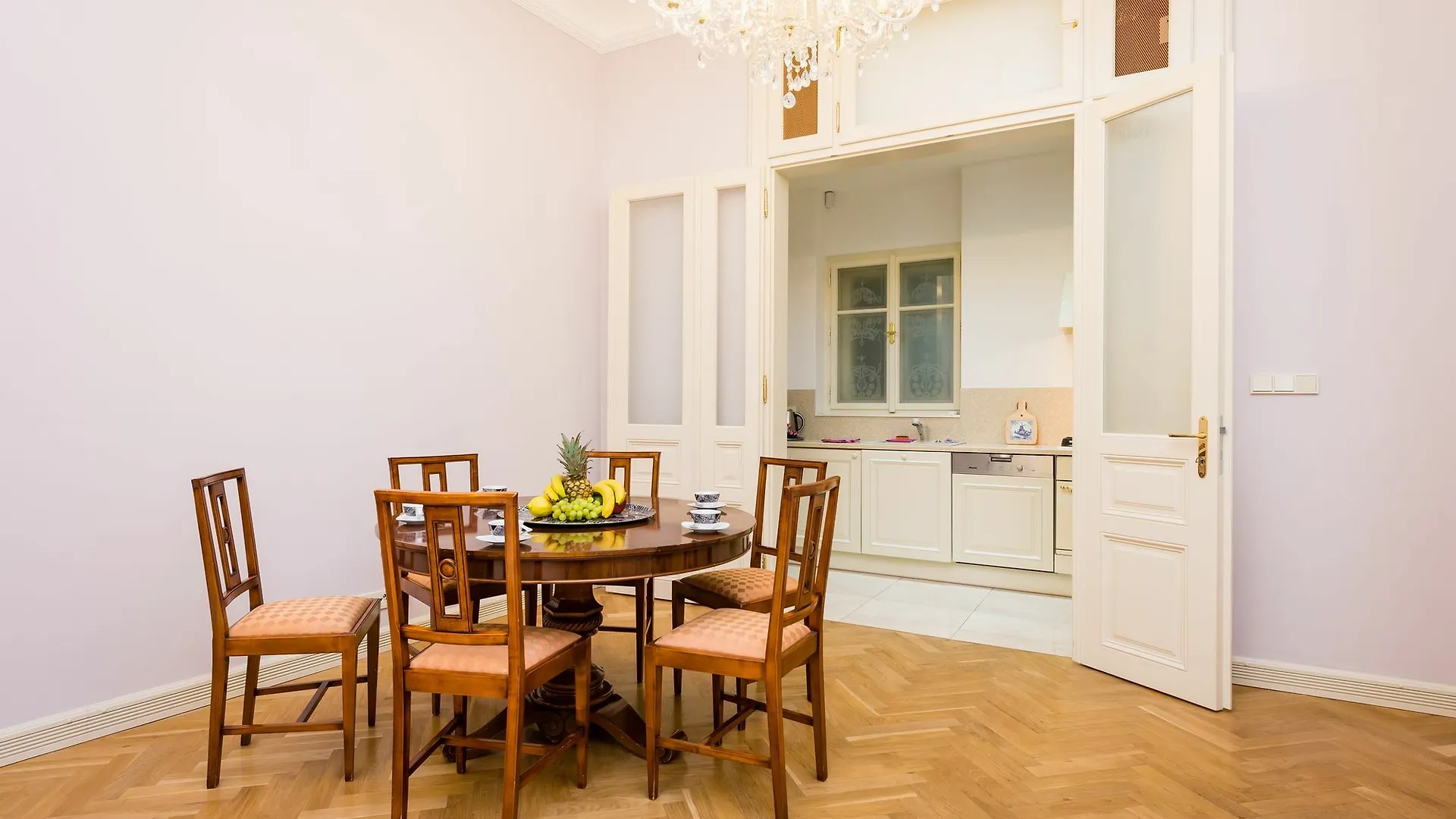 Opletalova Apartments 布拉格