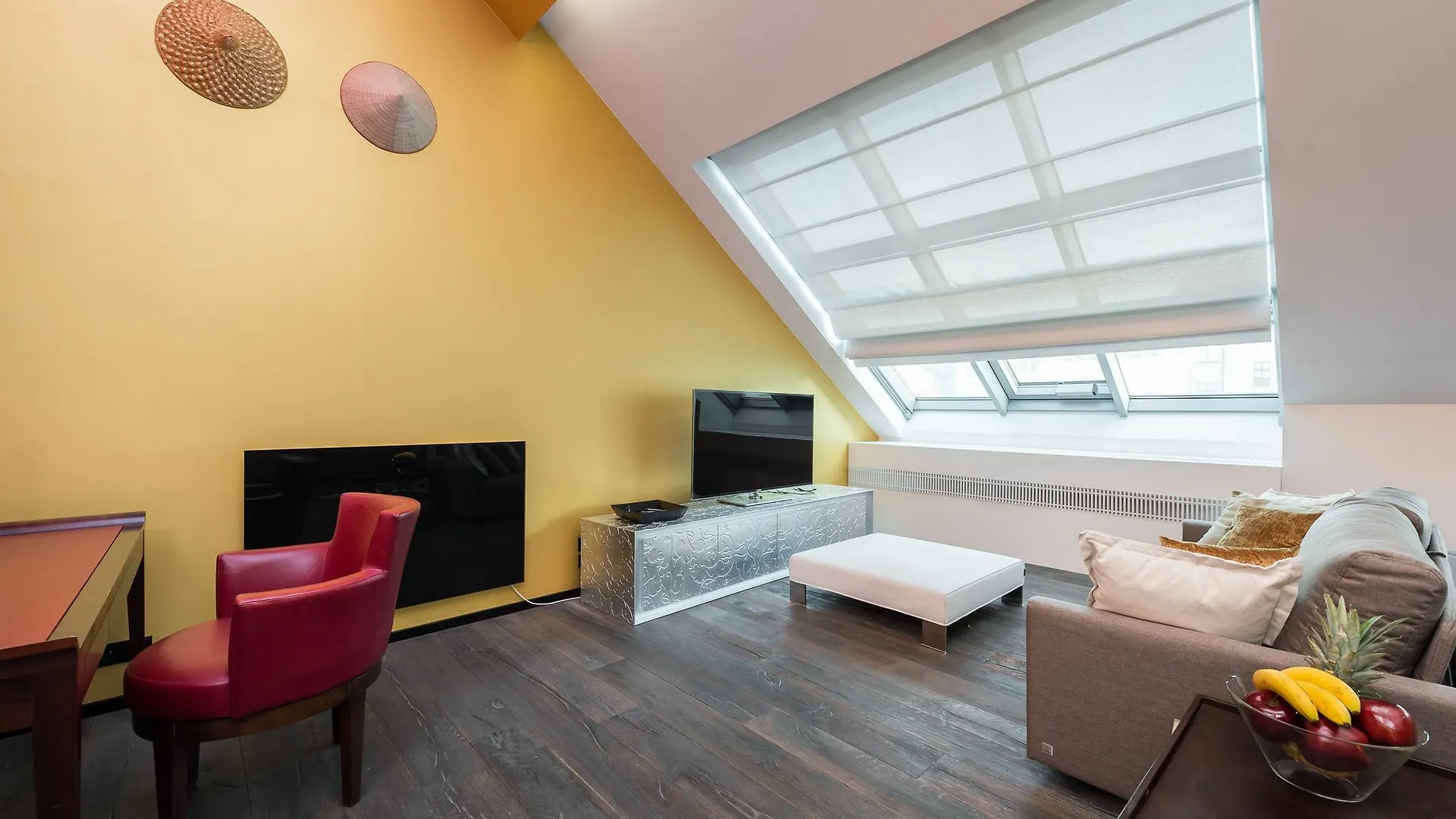 Opletalova Apartments Praag